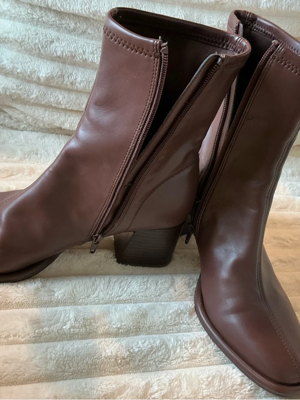 Steve Madden Brown Ankle Boots Square Toe Block Heel Size 8.5 - Picture 7 of 7